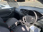 please mouse over this HYUNDAI i20 thumbnail to change main image or click for larger photograph